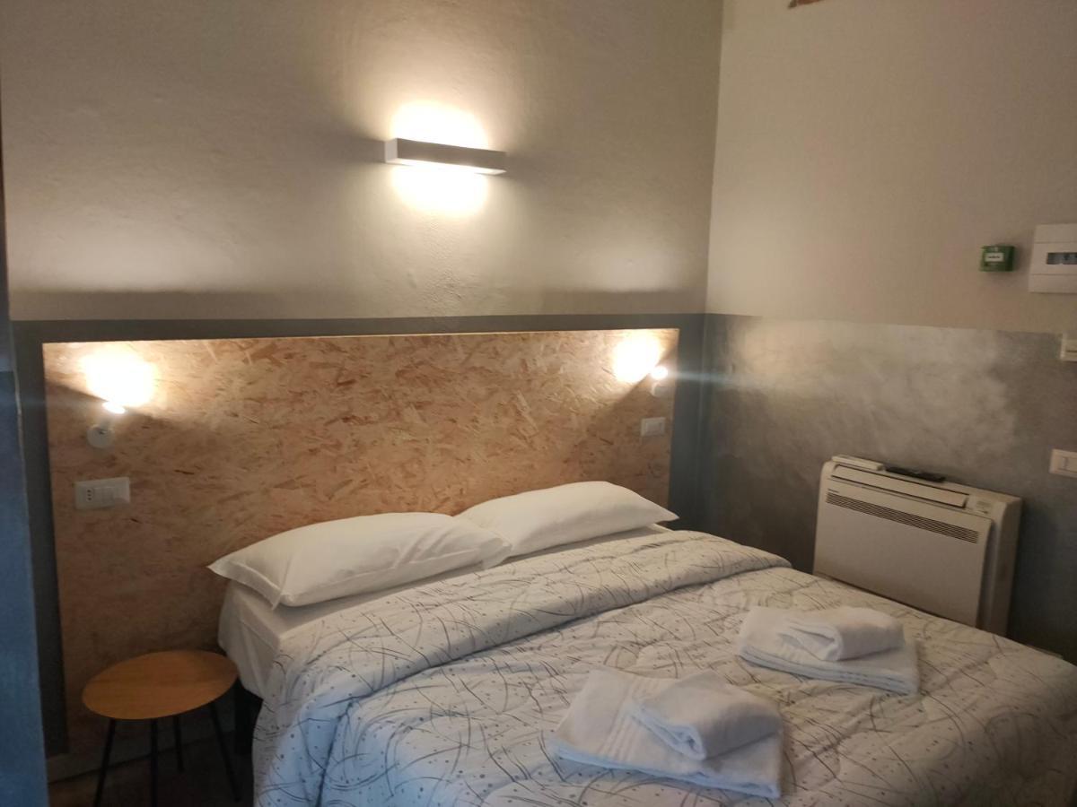 Apartment Stazione แบร์กาโม ภายนอก รูปภาพ